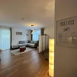 Moderne Mit 4 Betten דירה
