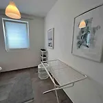 דירה Moderne Mit 4 Betten בוכום