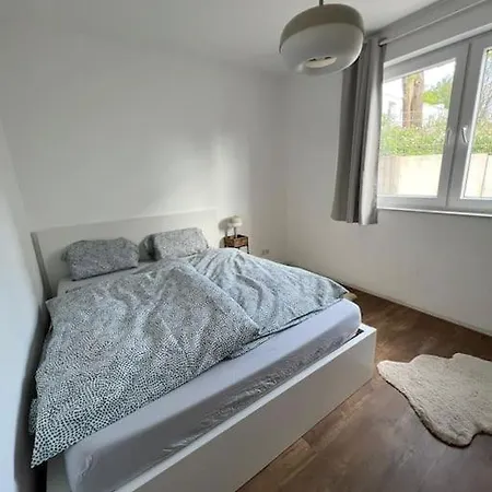 Apartment Moderne Mit 4 Betten Bochum